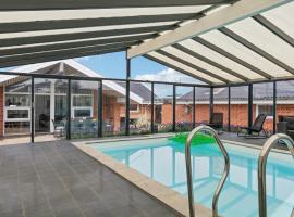 Nice Home In Blokhus With Sauna, hotel a Blokhus