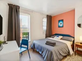 Spacious 4BR Stay in Lower Manhattan