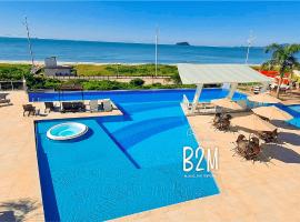 *Bali beach* Incrível homeclub pé na areia, hotel a Piçarras