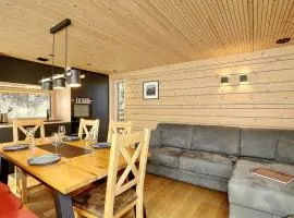 Chalet neuf à Courchevel 1850, prêt pour 6 avec ski aux pieds et wifi! - FR-1-575-233