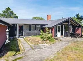 3 Bedroom Amazing Home In Anholt
