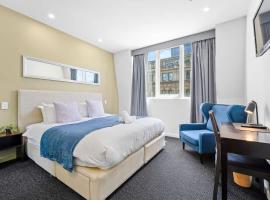 Budget Suite in Melbourne CBD on Spencer St!, inn in Melbourne