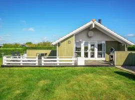 Three-Bedroom Holiday Home In Haderslev