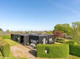 Holiday Home Stubbekobing With Fireplace I