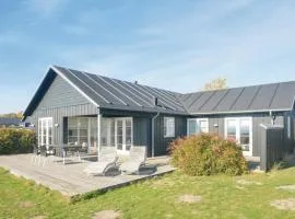 Four-Bedroom Holiday Home In Nysted