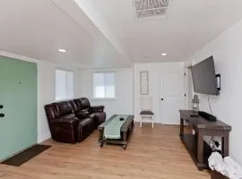 River City Hideaway cottage