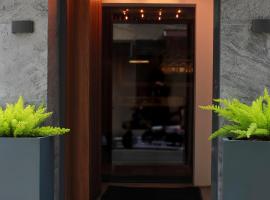 ROİ HOTEL İZMiR, hotel u Izmiru