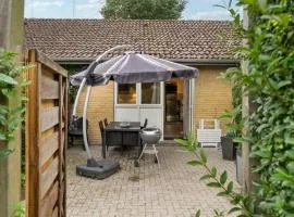 Cozy Apartment In Middelfart With Wifi