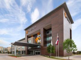 La Quinta Inn & Suites by Wyndham Austin Parmer Tech Ridge, hotel en Austin