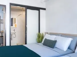Platinum Deluxe Shopping Apartments
