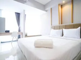 Simple and Cozy Studio at Benson Supermall Mansion Apartment By Travelio
