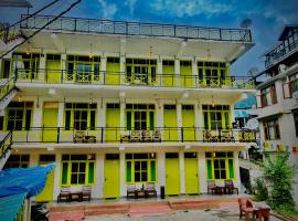 Trippy Turtle Hostel, hotel em Manali