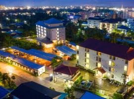 BM Pattani, hotel com estacionamento em Kampong Rusamileh