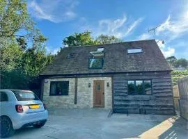 Cuckoo Penn Hideaway - Luxury Cotswold Retreat