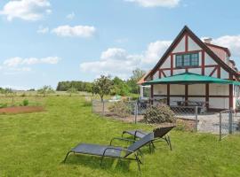 Nice Apartment In Nexø With Wifi, hotel in Neksø