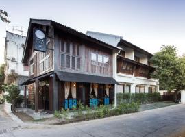 ONCE (upon a time) Chiang Mai Home, quán trọ ở Chiang Mai
