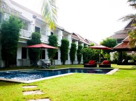 Palm Grove Resort, Pattaya, hotel en Na Jomtien