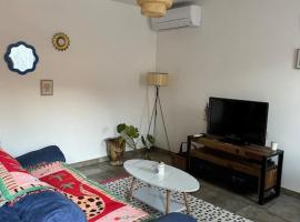 Appartement bastide à la campagne, hotel a Mimet