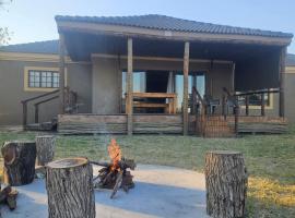 Dagha Boys, self-catering accommodation in Khwai