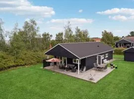 4 Bedroom Lovely Home In Humble
