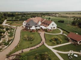 Fiastyúk Udvarház, hotel v destinaci Csór