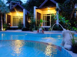 Baan Klang Aow Beach Resort, camping resort en Ban Krut