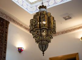 RIAD AMR, hotell i Tanger