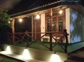 Lemon juice villa, chalet de monta&ntilde;a en Mirissa