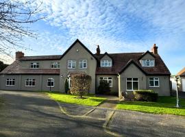 Y-Not House - Double Rooms with Private Bathroom，位于埃文河畔斯特拉特福的酒店