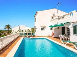 Villa Laurel by Villa Plus