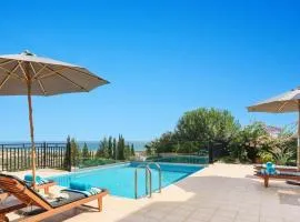 Villa Petalouda by Villa Plus