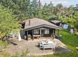 Stunning Home In Rørvig With Wifi