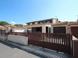 Villa climatisée, 4 couchages, 2 chambres, véranda, Résidence LES TAMARIS, accès payant pour les piscines, wifi, PORTIRAGNES PLAGE LRTAML9
