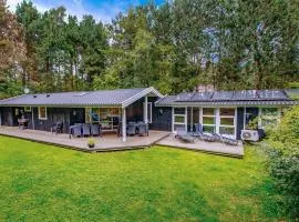 4 Bedroom Cozy Home In Nykøbing Sj