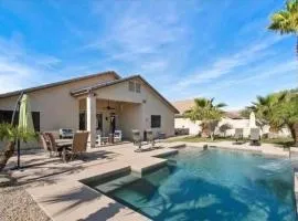 Sunny Escape Cozy Chandler Home