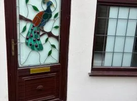 The Peacock studio 7 mins from Luton airport