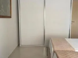 Ivory Rose City Center Apartment 500mbs