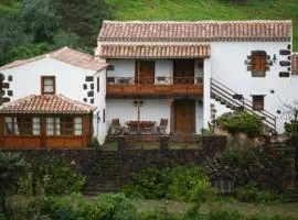 El Junquillo by Villas Rivero