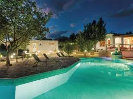 Holiday house Ma & Ma with pool, parking, high speed Internet, BBQ...