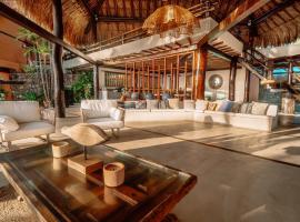 Rancho Victorio, hotel i Paraguachi