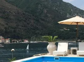 Villa Kamena、コトルのアパートメント