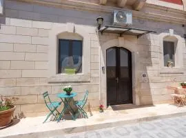 Paolino Home And Rooms