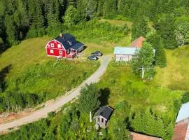 3 Bedroom Awesome Home In Nybofjäll