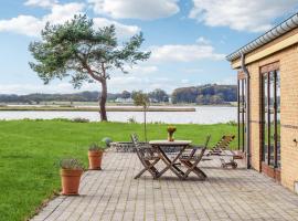 Cozy Home In Malling With Wifi, hotel v destinaci Malling