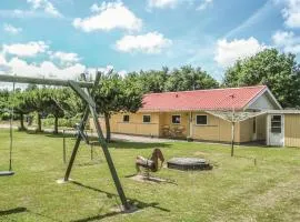 Three-Bedroom Holiday Home In Oksbol
