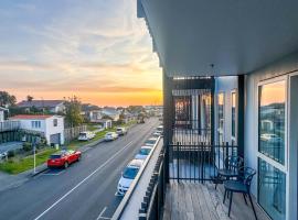 Modern 3Bdr 2bath Apartment Beach Golf Shops Relax, ξενοδοχείο στο Paraparaumu Beach