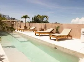 Koos Tulum Hotel
