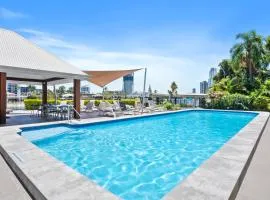 Moorings - HR Surfers Paradise
