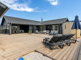 Awesome Home In Hvide Sande With Sauna