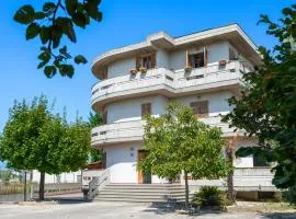 Cozy Home In Stegidio Alla Vibrata